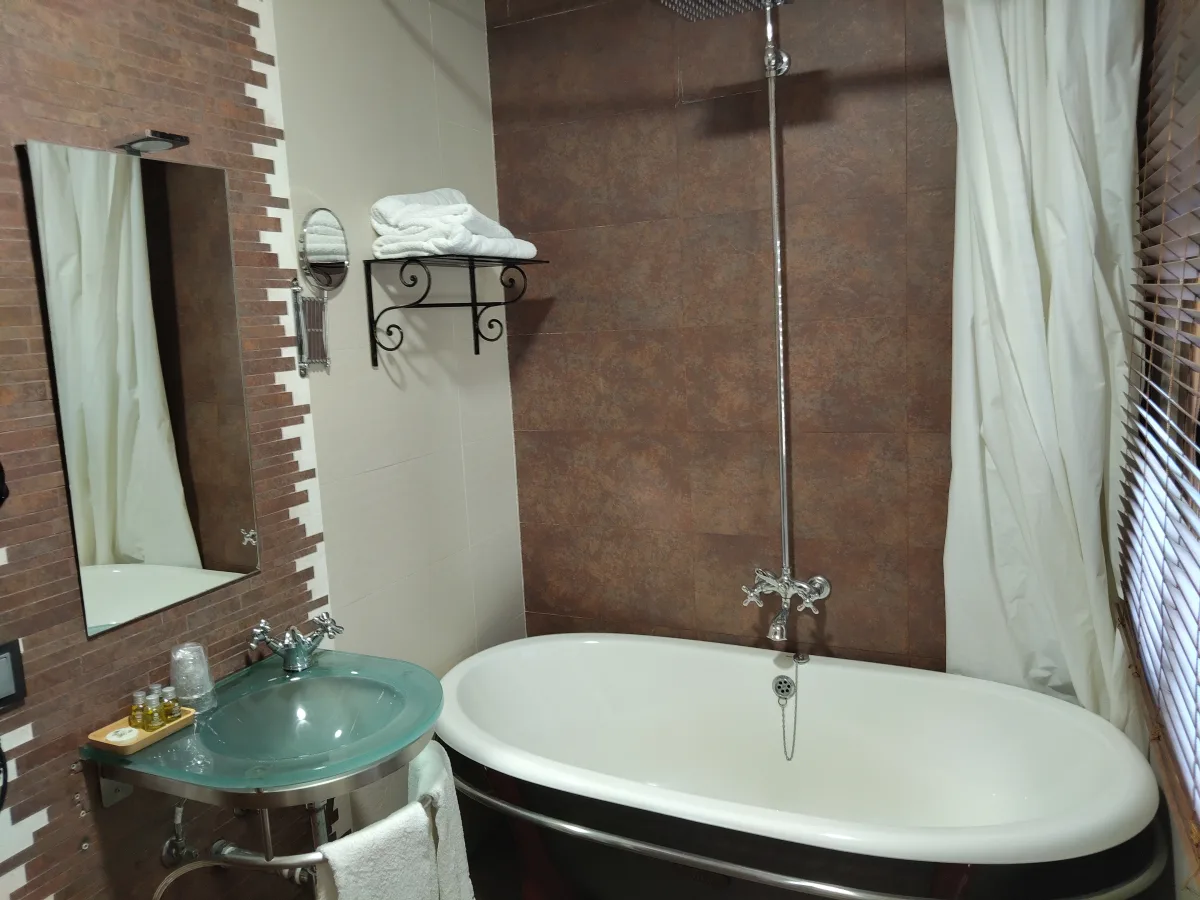 Habitación Doble Superior - Baño