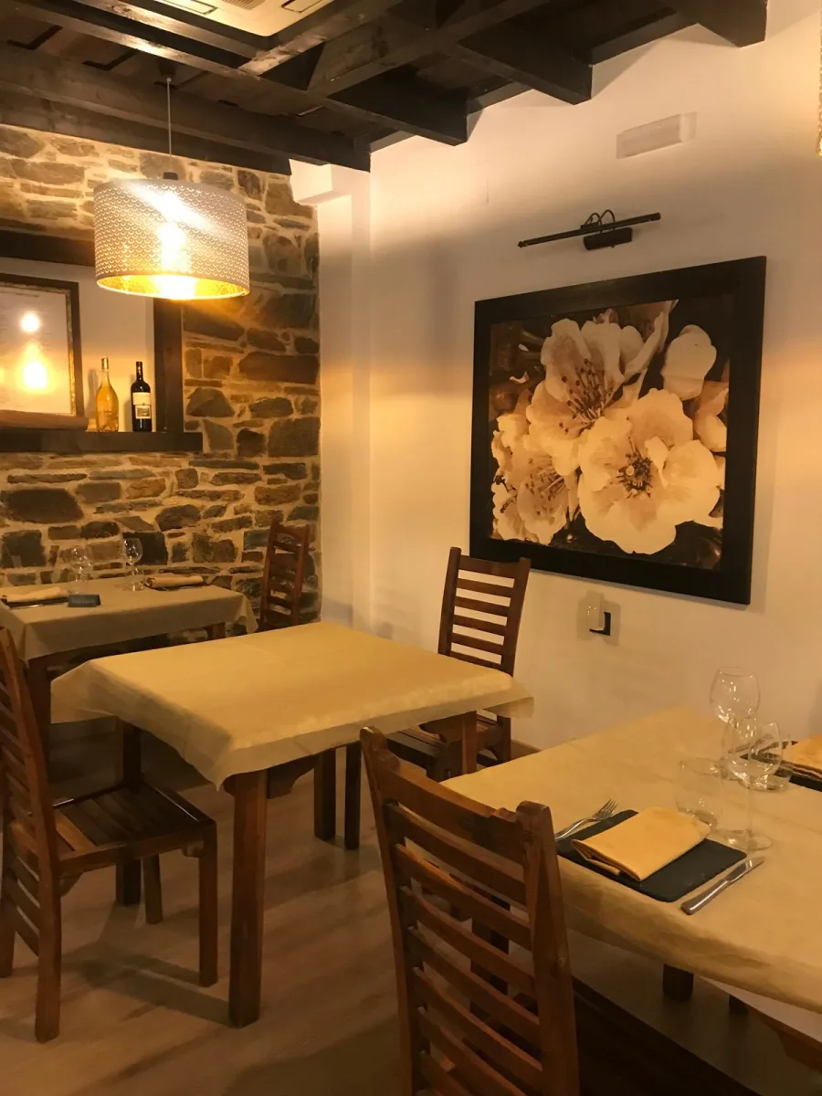 Salón restaurante La Posada