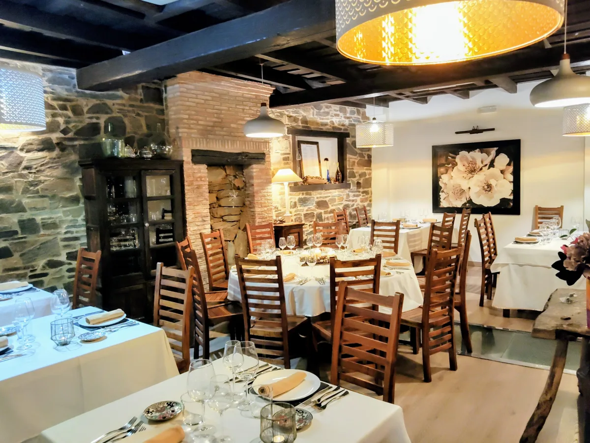 Comedor de La Posada del Casar